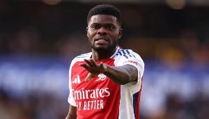 被控对3名女性强奸或性侵！伦敦警方：正式向托马斯发出传讯令